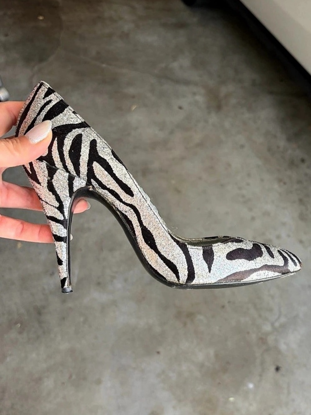 Sacha London Zebra Print Pointed-Toe Heels size 8